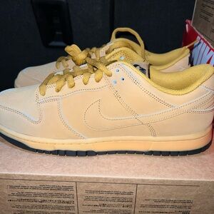 Nike Dunk Low Retro SE Shoes Wheat Black Gum HQ1932-700 Men's